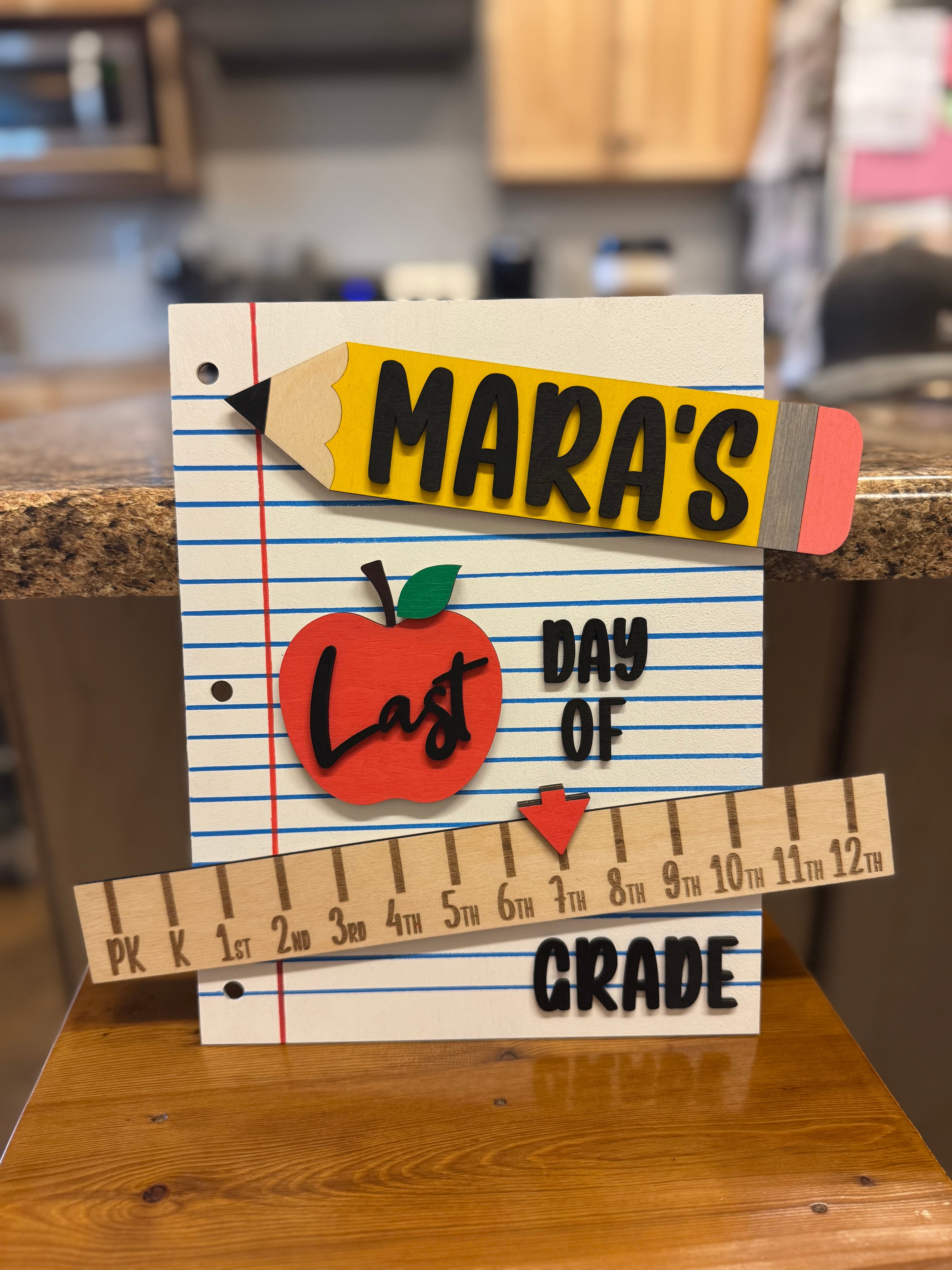 Interchangeable Back to School Sign - First day of, 100th day of, last day of