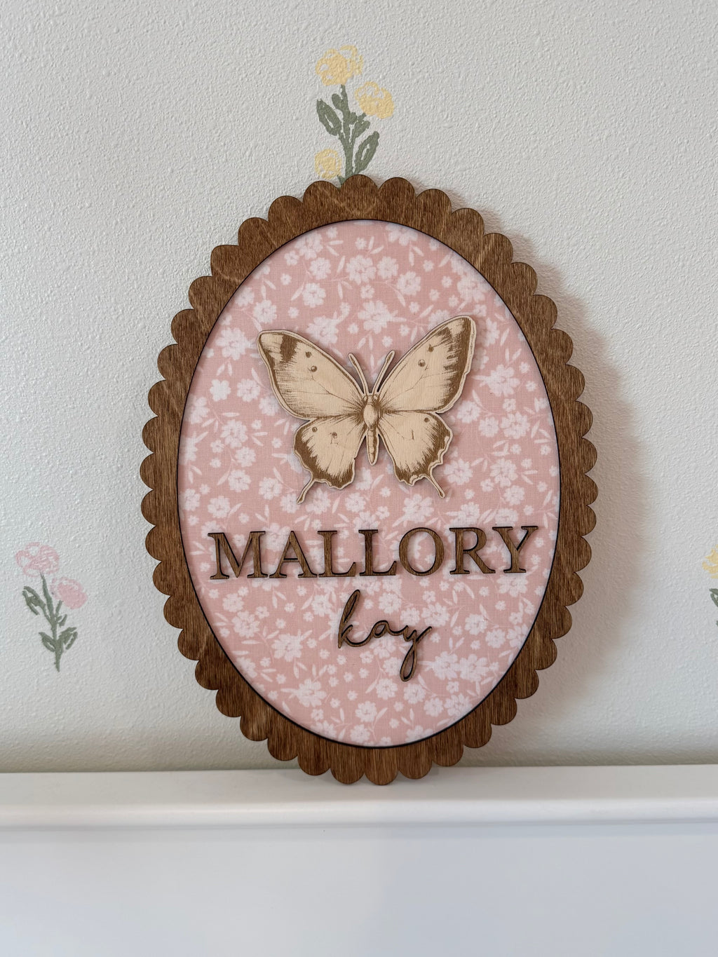 Custom Fabric Scalloped Name Plaque