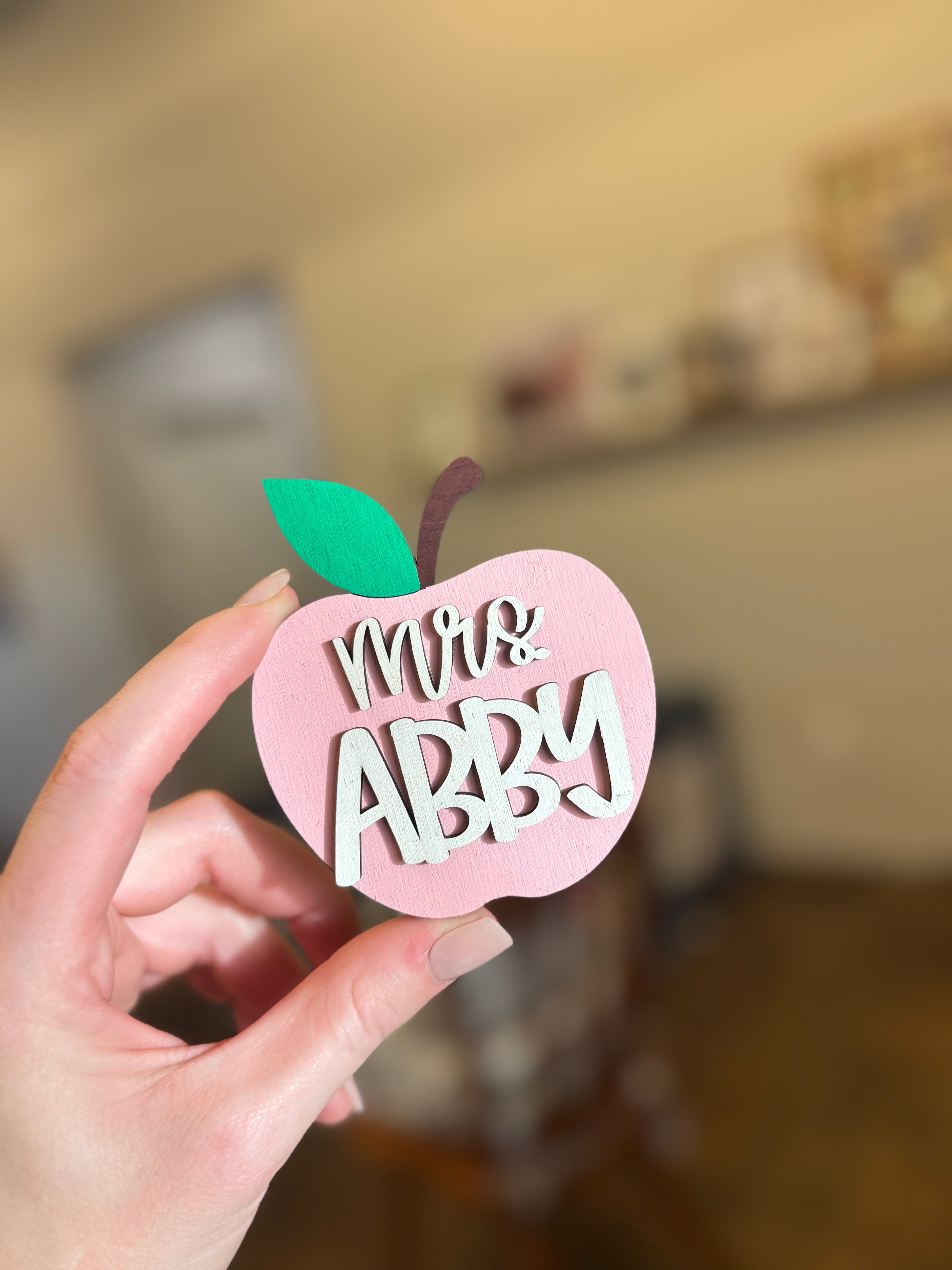 Apple Teacher Name Magnet