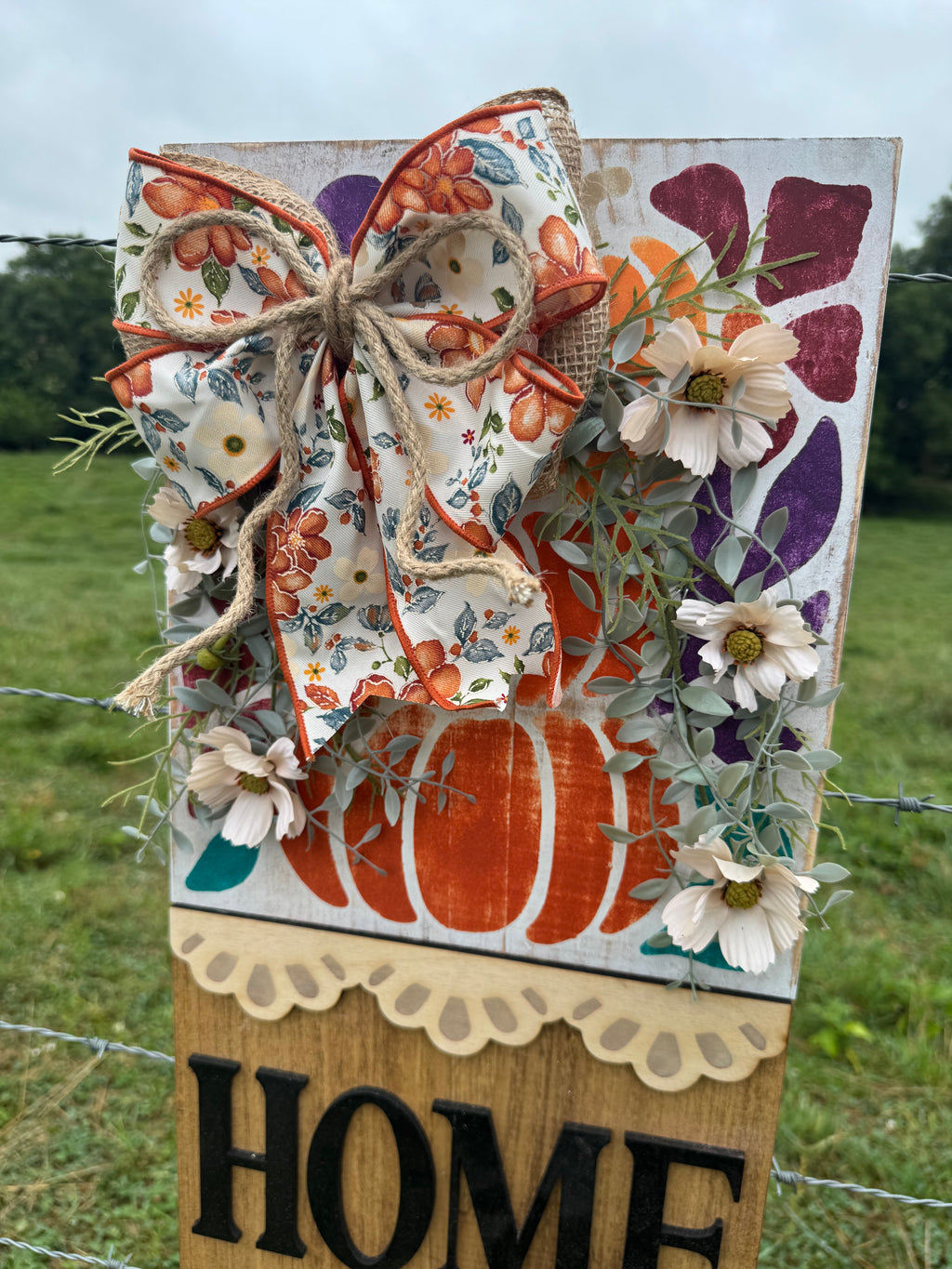 Stacked Pumpkin Porch Signs