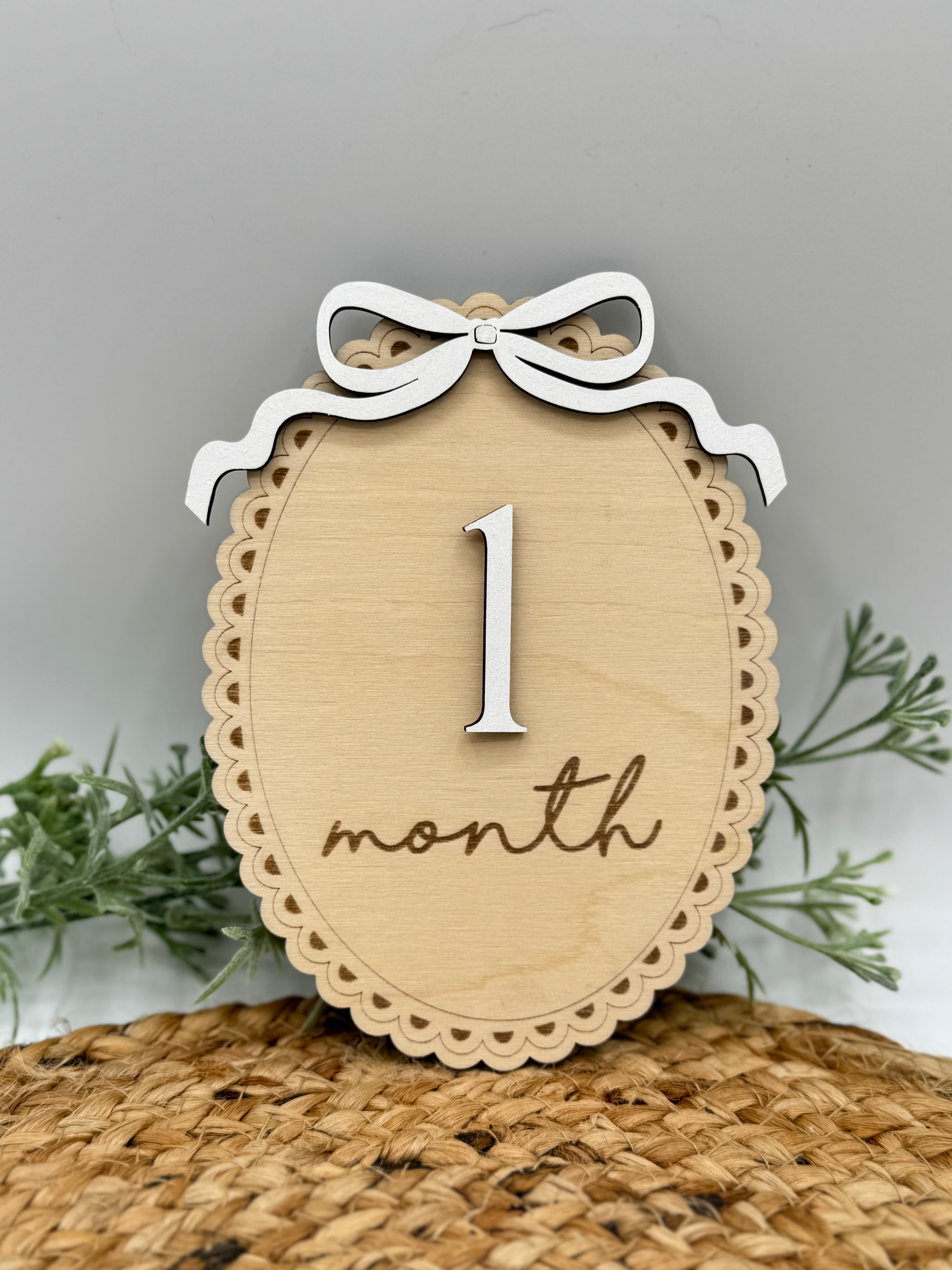 Vintage Bow Baby Monthly Milestone Card Signs