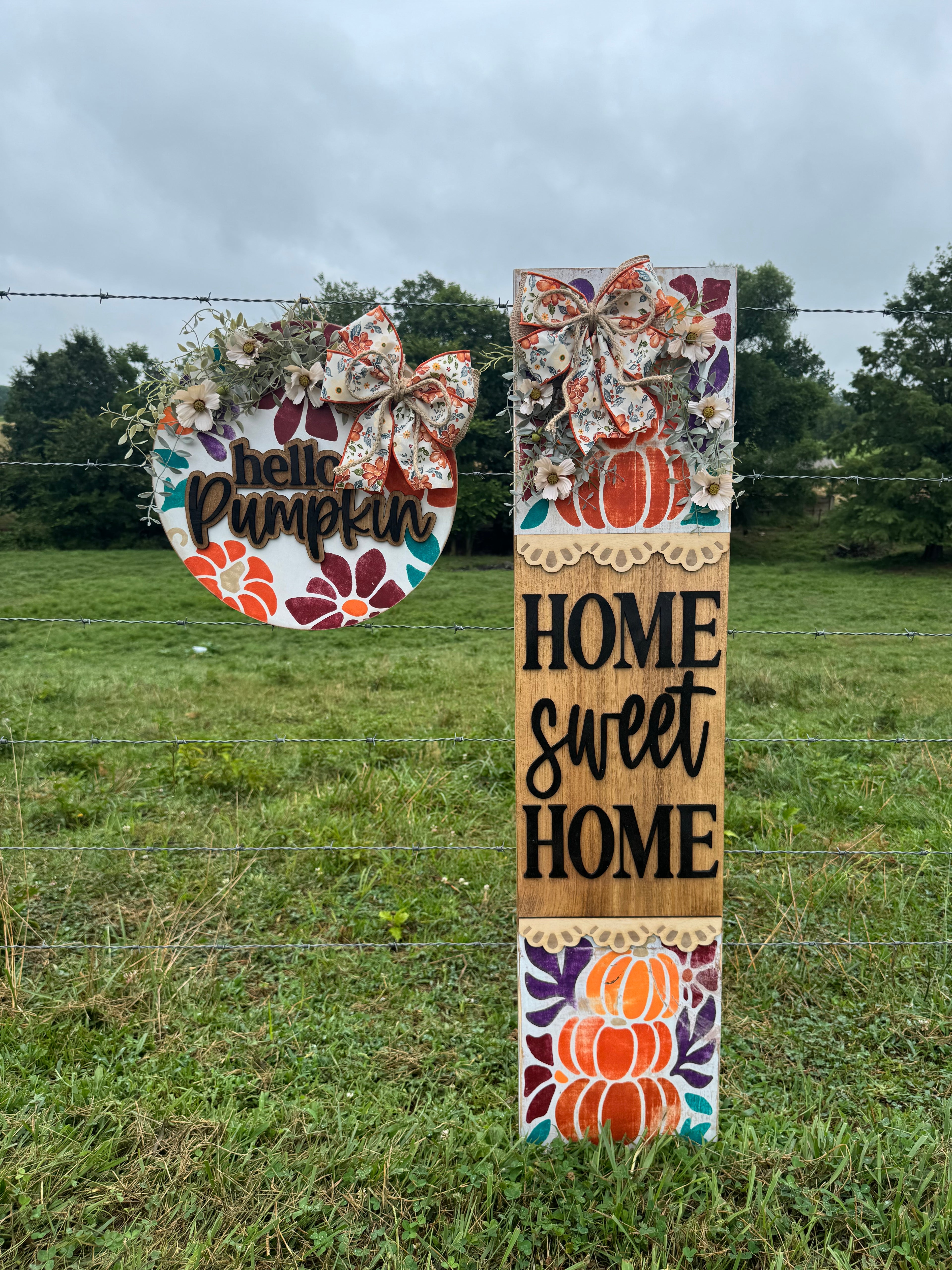Stacked Pumpkin Porch Signs