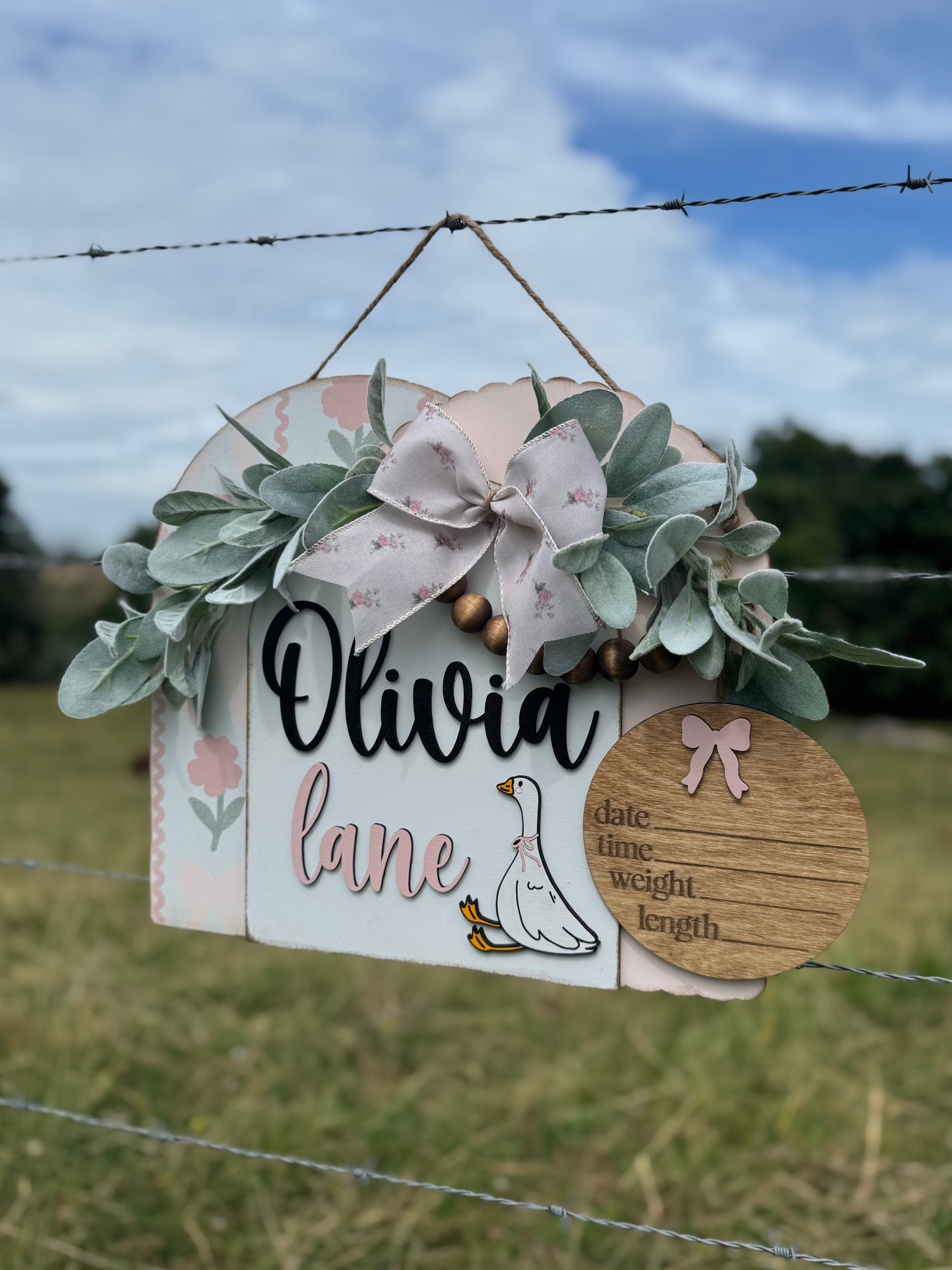Arched Goose Name Sign