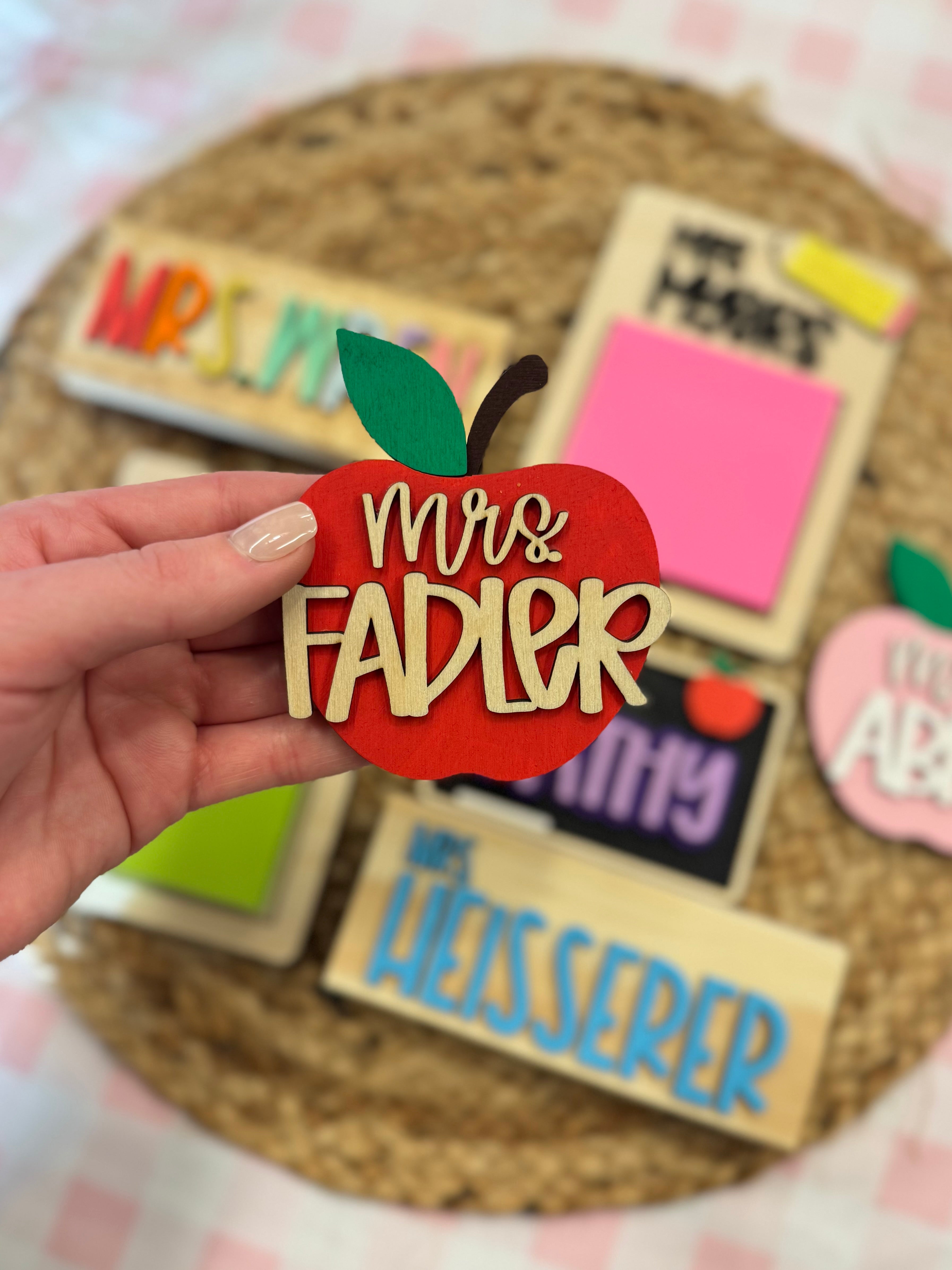 Apple Teacher Name Magnet