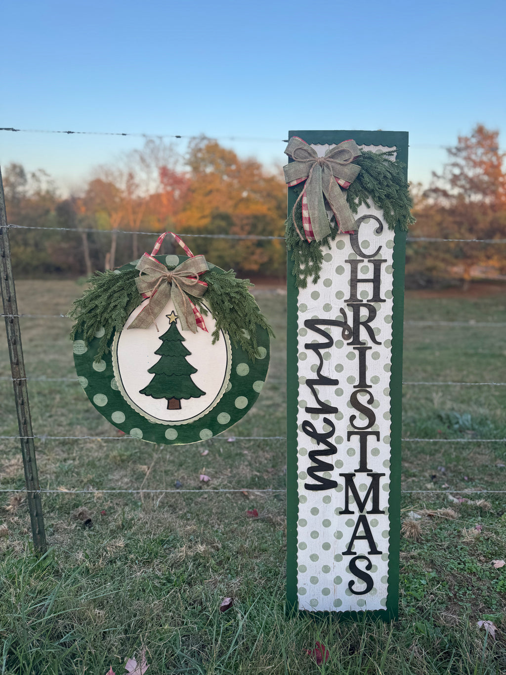 A Polka Dot Christmas Signs